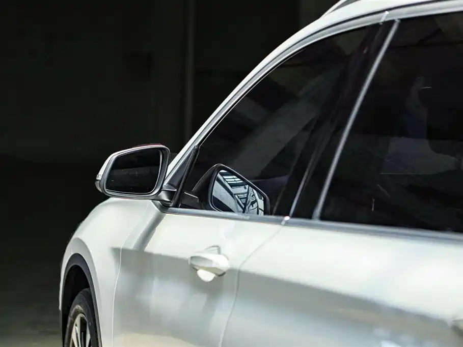 BMW X1 2022 sDrive20Li Fashion фото 9