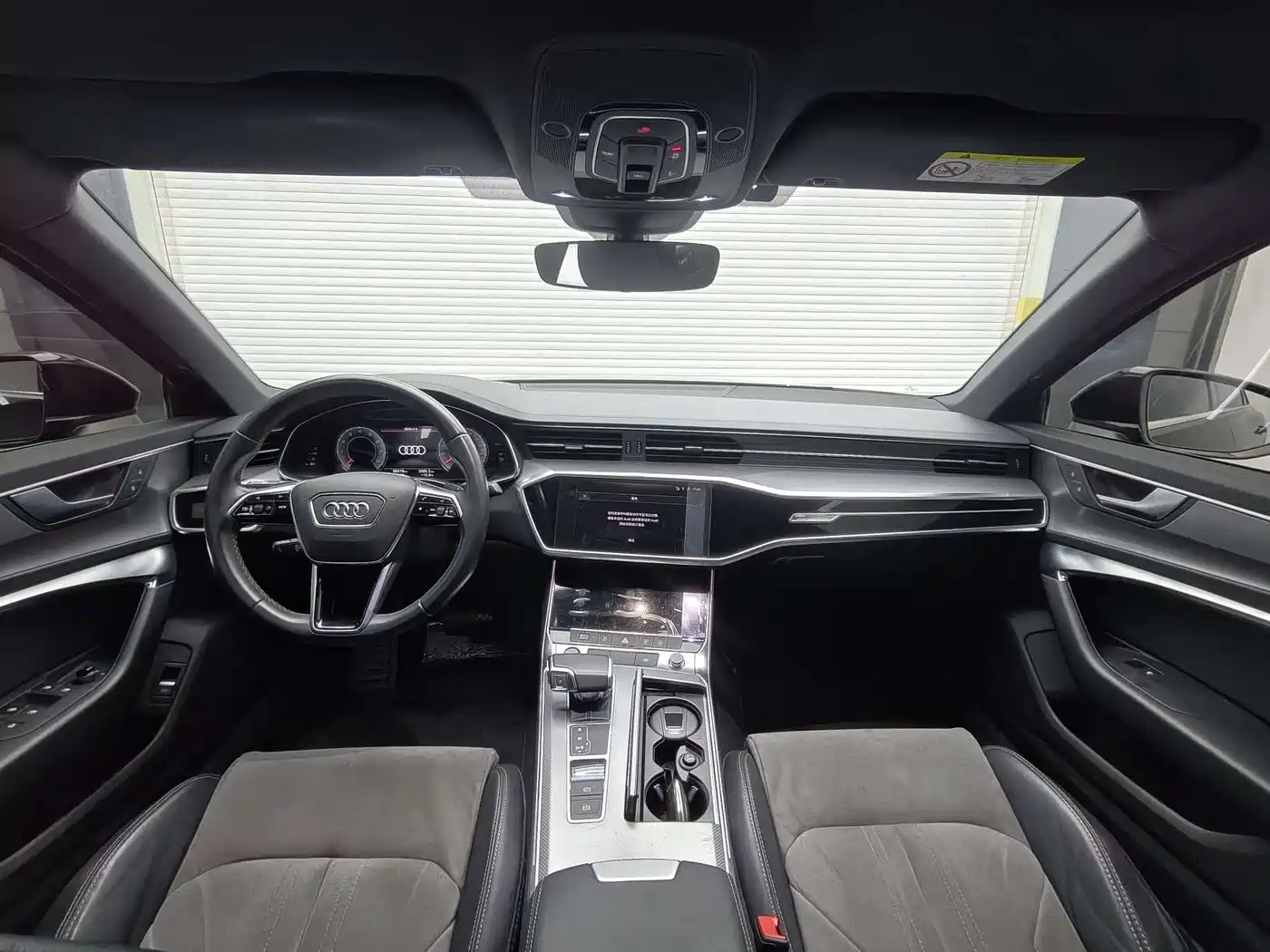 Audi A6L 2022 40 TFSI Luxury Dynamic фото 12