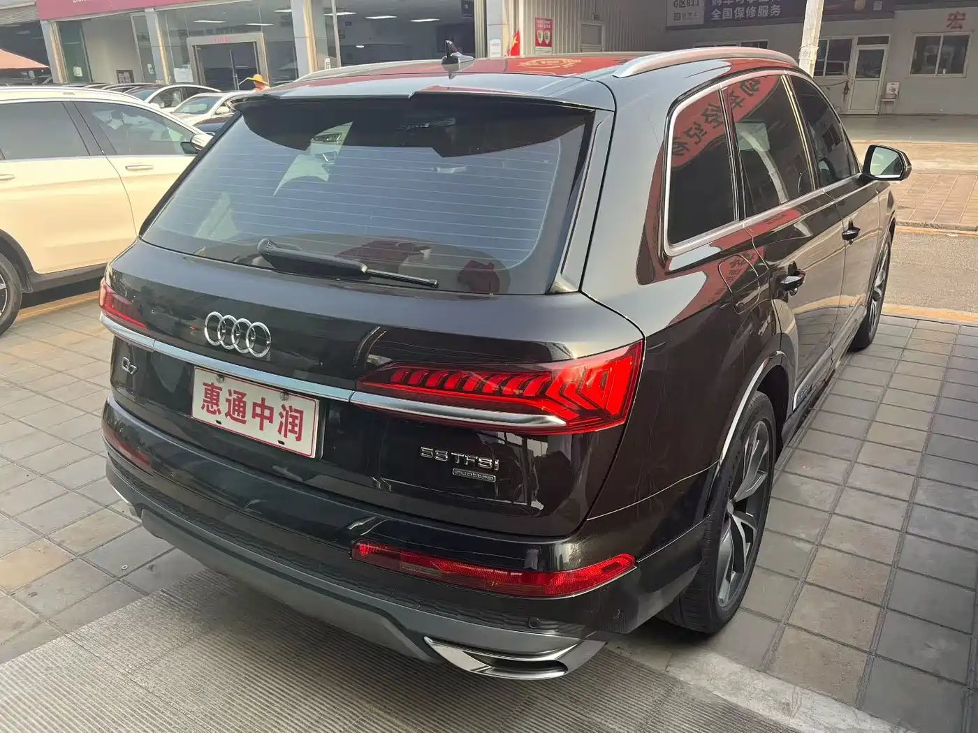 Audi Q7 2020 55 TFSI quattro S line Sport фото 9