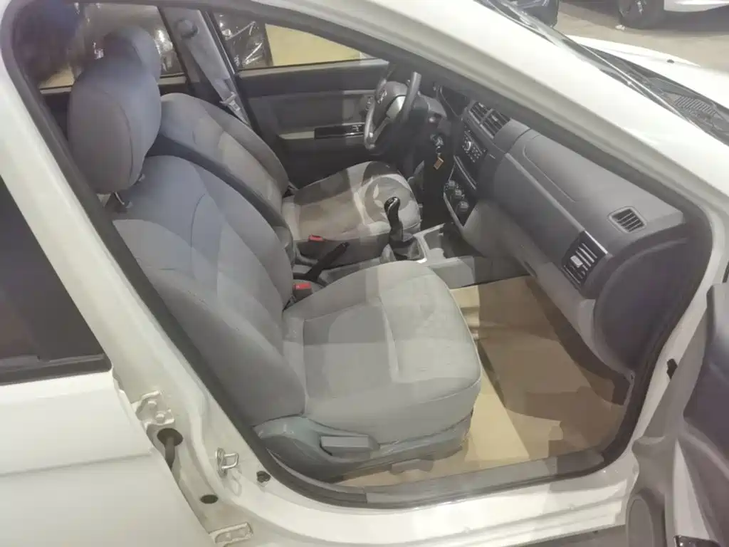 BAIC Weiwang M20 2016 2014 1.5L Utility BJ415A