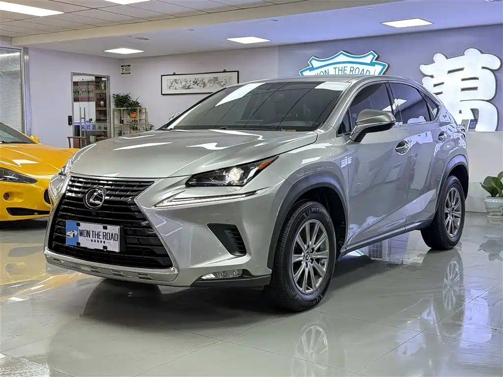 Lexus NX 2020 200 FWD Sharp Edition China VI фото 4
