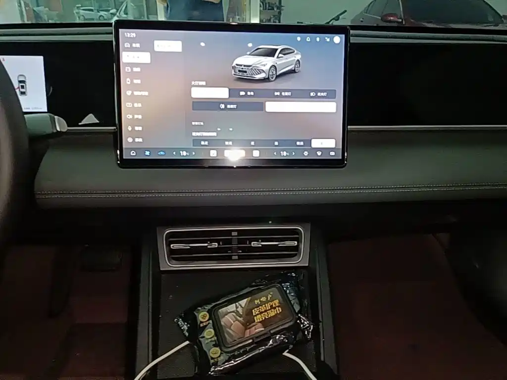 BYD Qin L 2026 2026 Model DM-i Smart Drive Edition 128KM Pioneer