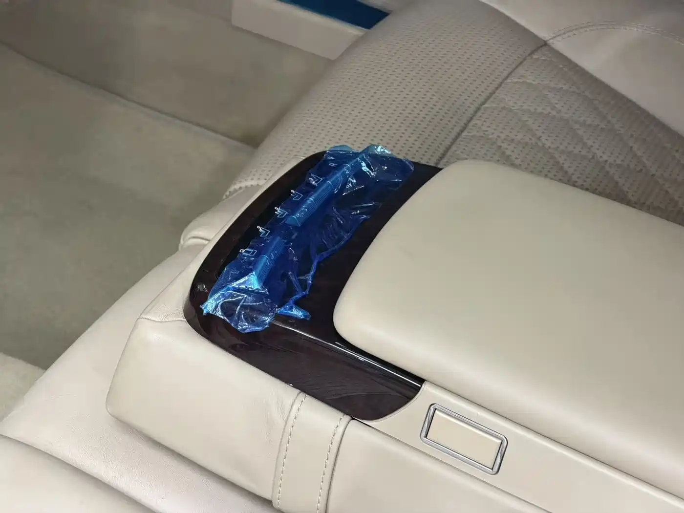 Mercedes-Benz S-Class AMG 2010 AMG S 65 фото 7