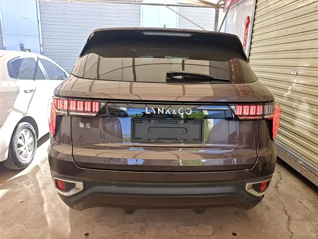 Lynk & Co 01 2019 2.0T 2WD Type Pro Version China V фото 6
