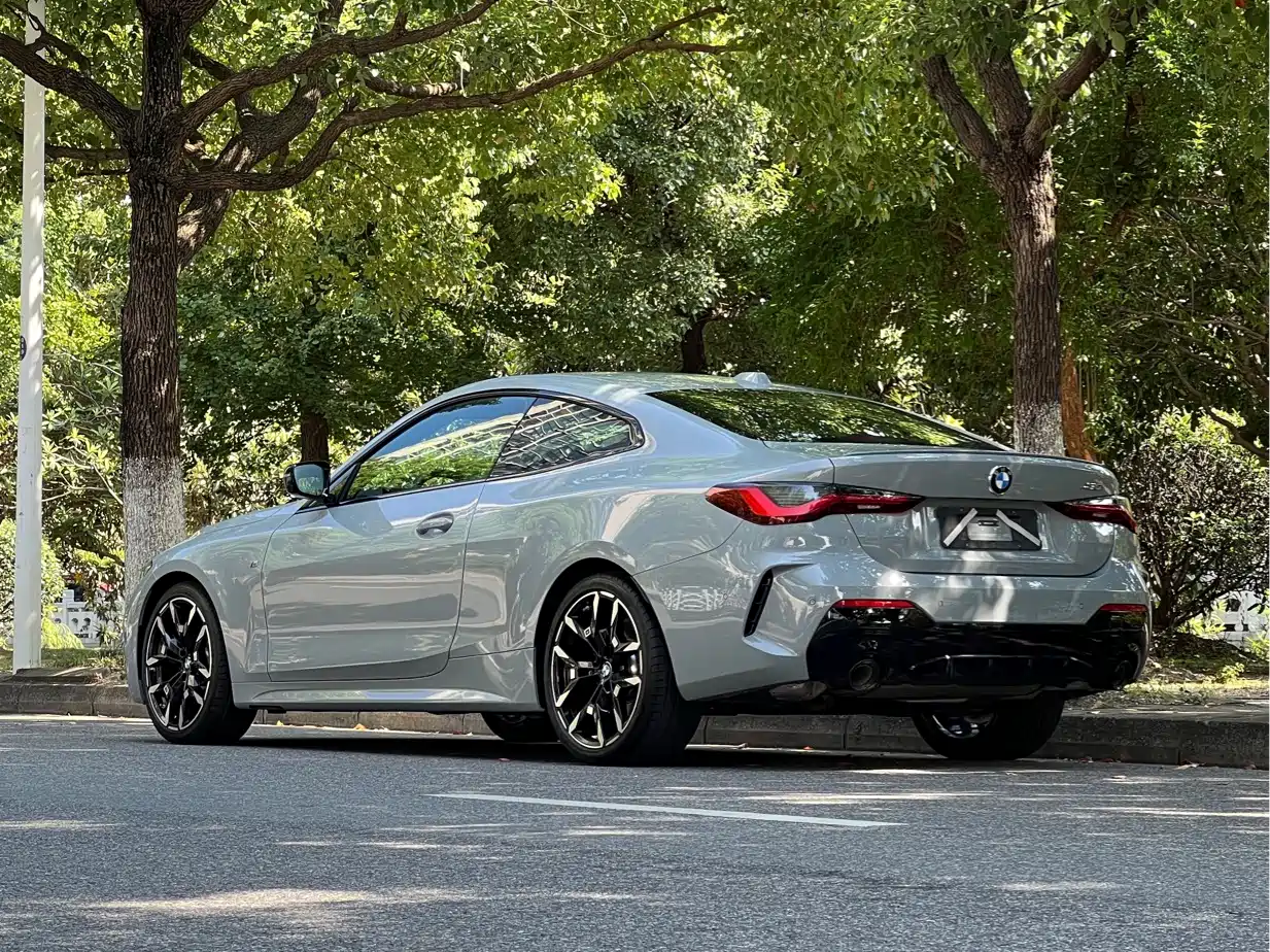 Photo 6 - BMW 4 Series