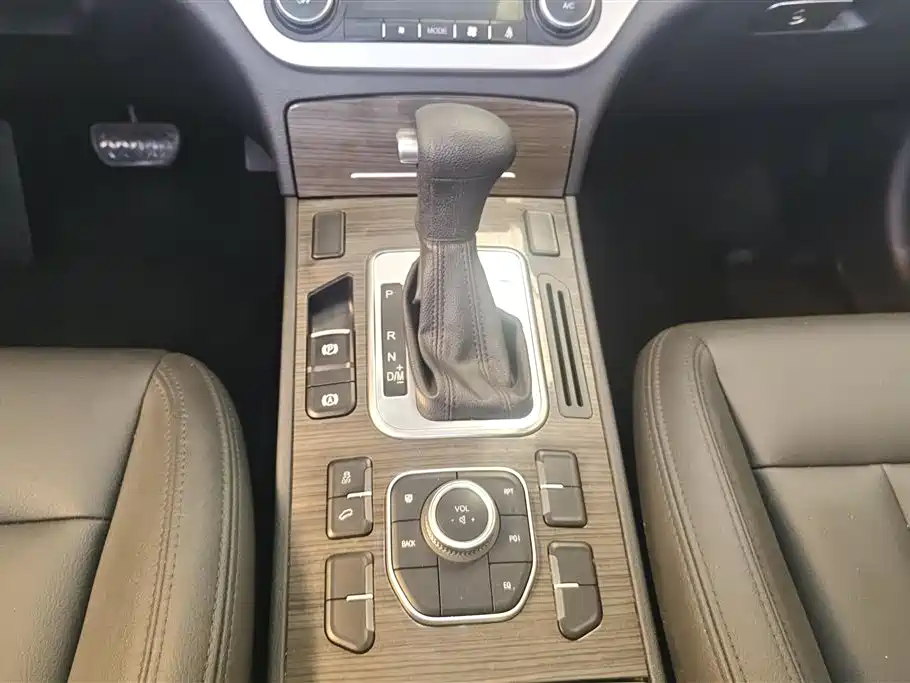 Haval H6 2016 Upgrade Edition 1.5T Automatic 2WD Elite Type фото 16