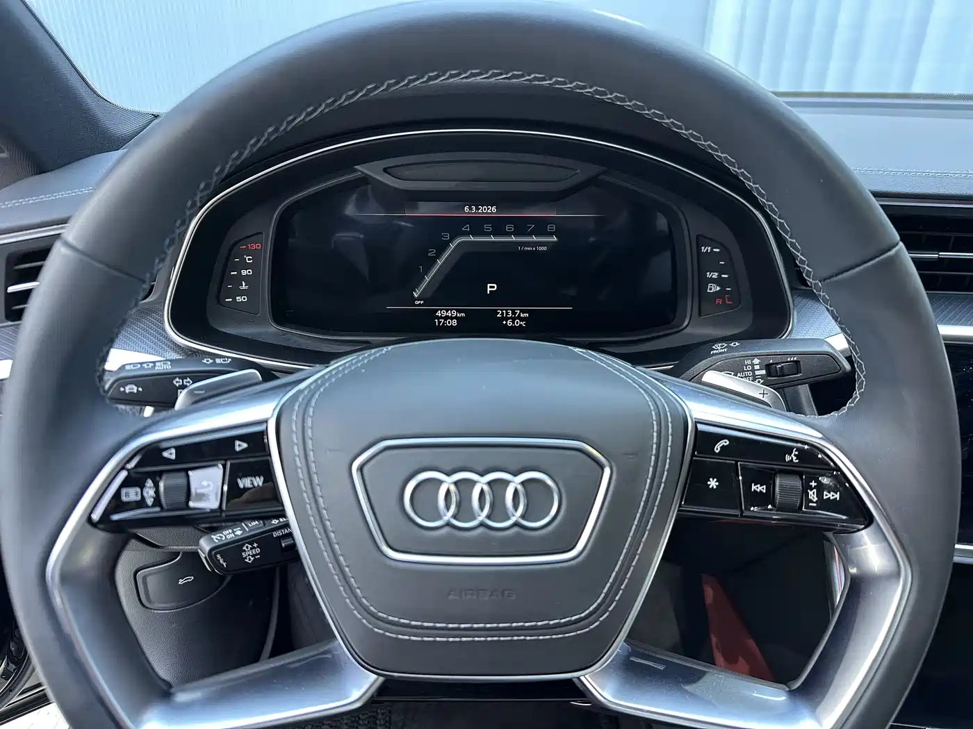 AUDI A7L