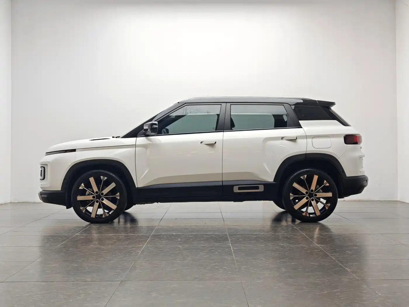 GEELY AUTOMOBILE GEELY ICON