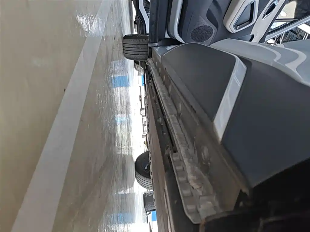 BYD Yuan UP 2024 401KM Surpass Edition фото 22