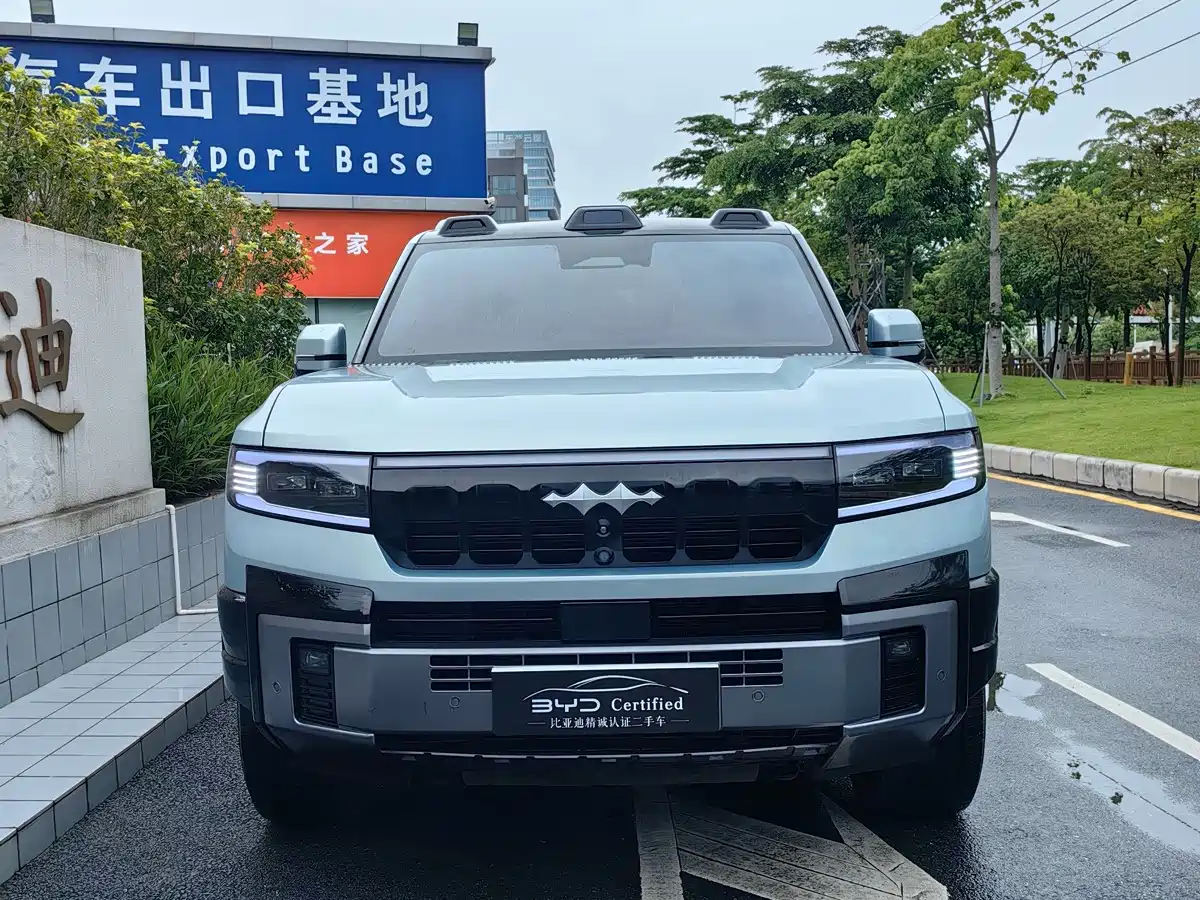 Fang Cheng Bao Leopard 8 2025 2025 Zhiyong Flagship 6-Seater