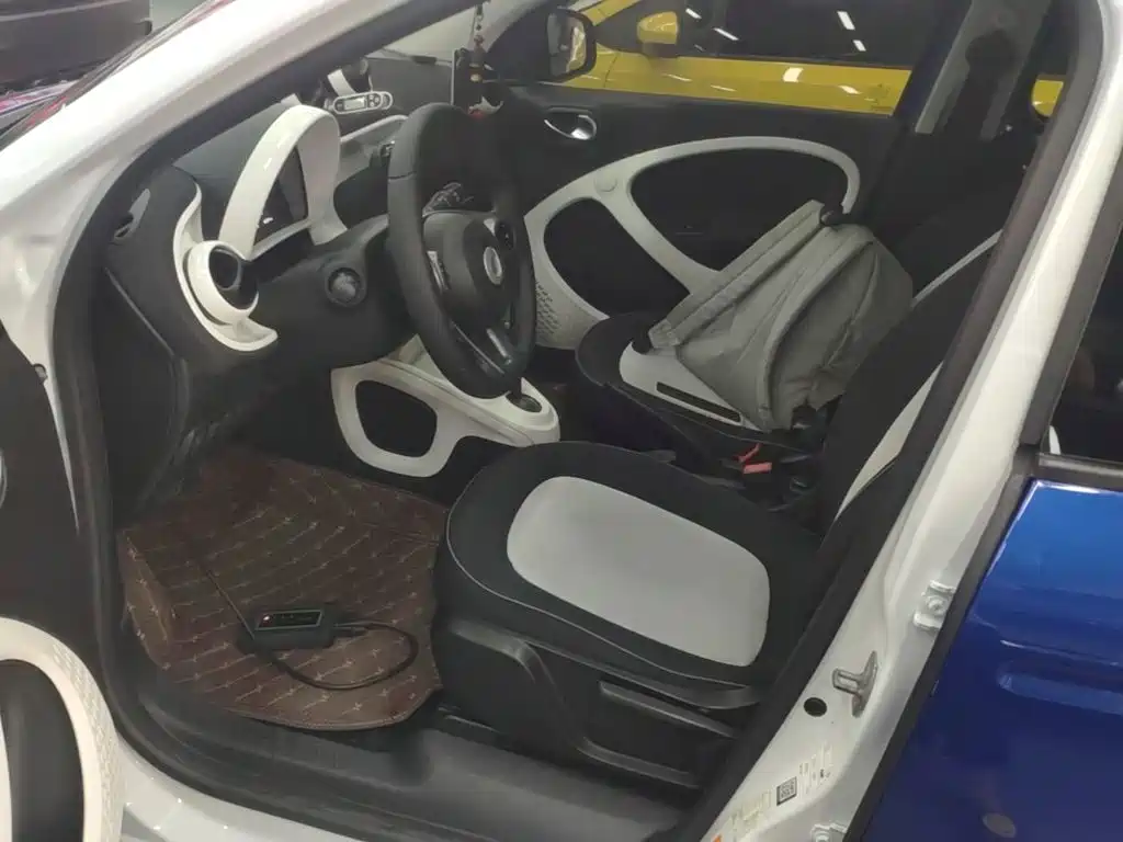 smart forfour 2016 2016 1.0L 52kW Passion Edition