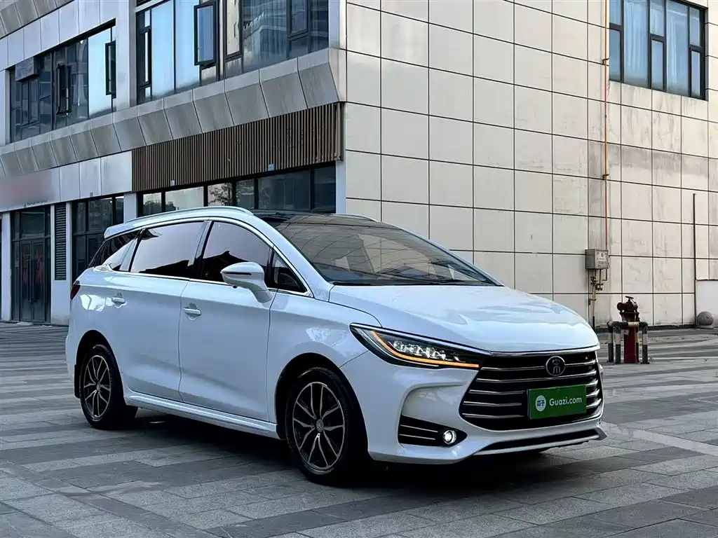 BYD Song MAX 2017 1.5T Auto Smart Elite 7-Seater фото 4