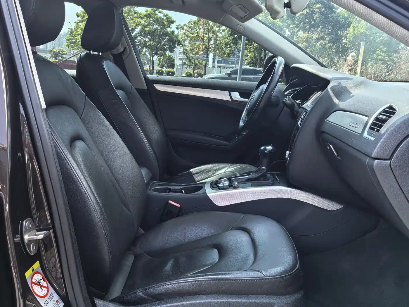 Audi A4 (Import) 2014 40 TFSI allroad quattro plus фото 12