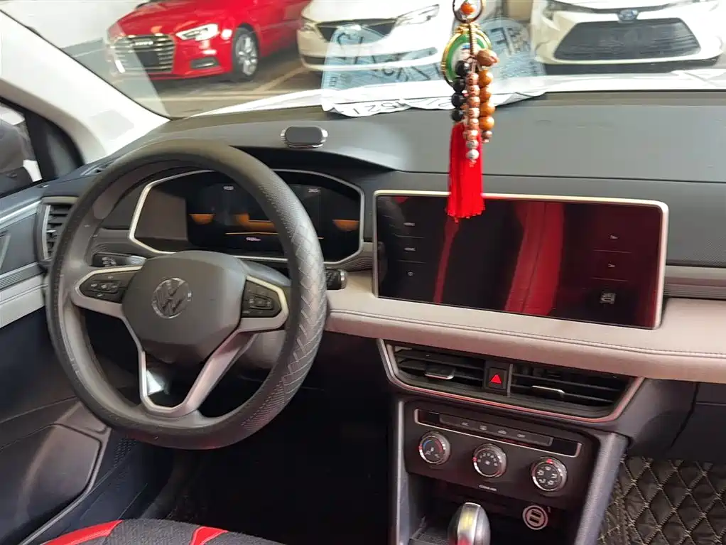 Volkswagen Tharu 2023 300TSI 2WD New Moon Edition фото 4