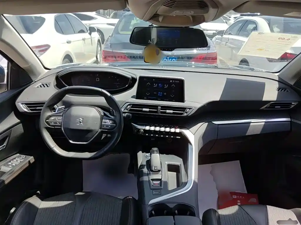 Peugeot 5008 2019 350THP 7-seat Elite Edition фото 10