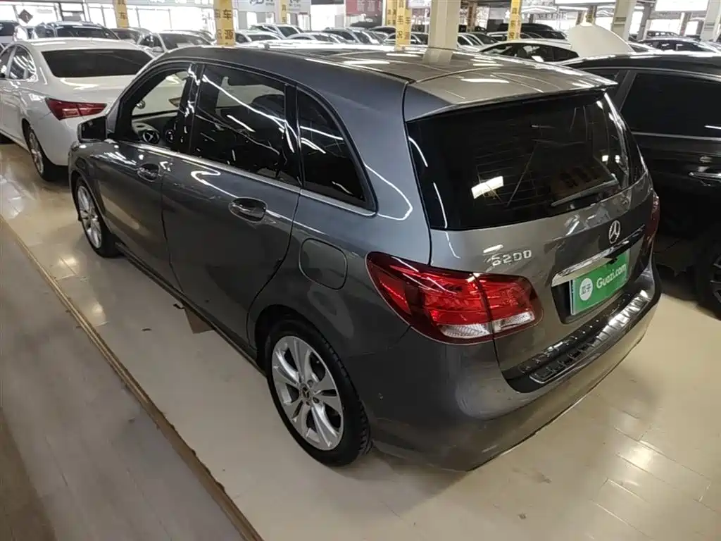 Mercedes-Benz B-Class 2017 B 200 Dynamic фото 23