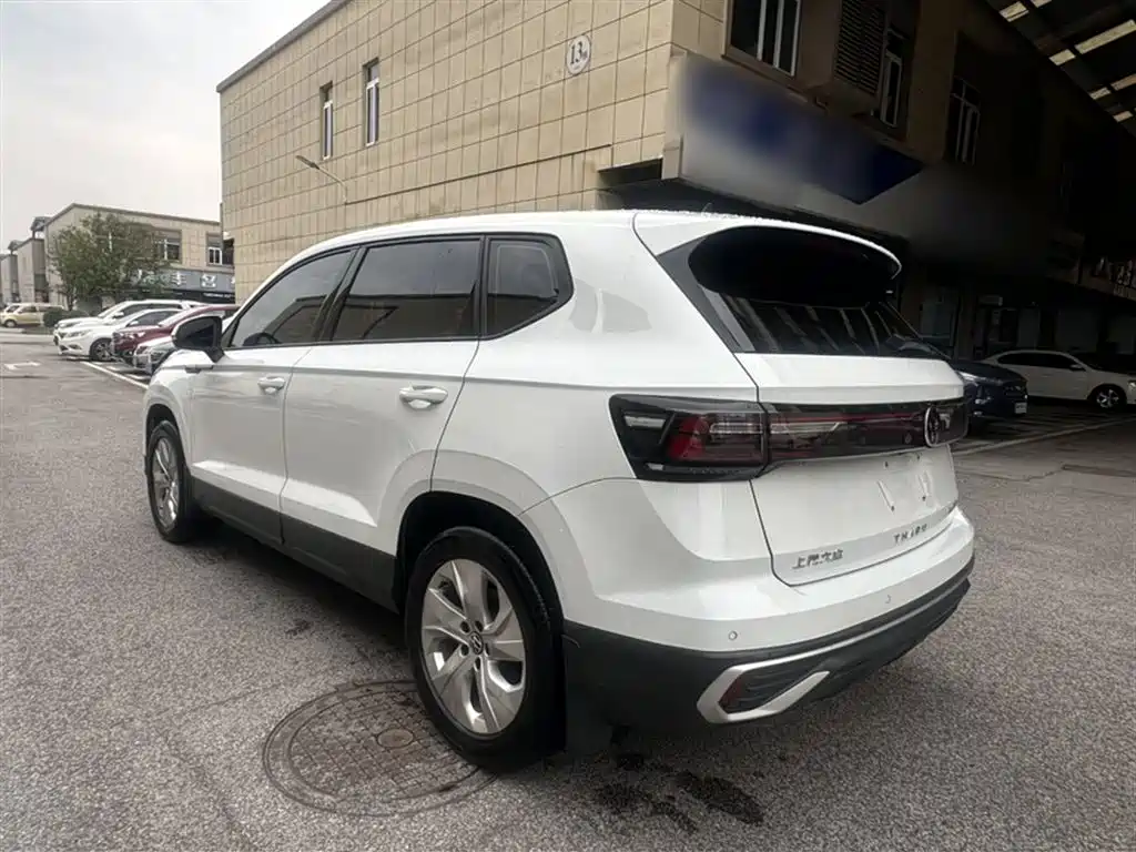 Volkswagen Tharu 2023 300TSI 2WD New Moon Edition фото 11