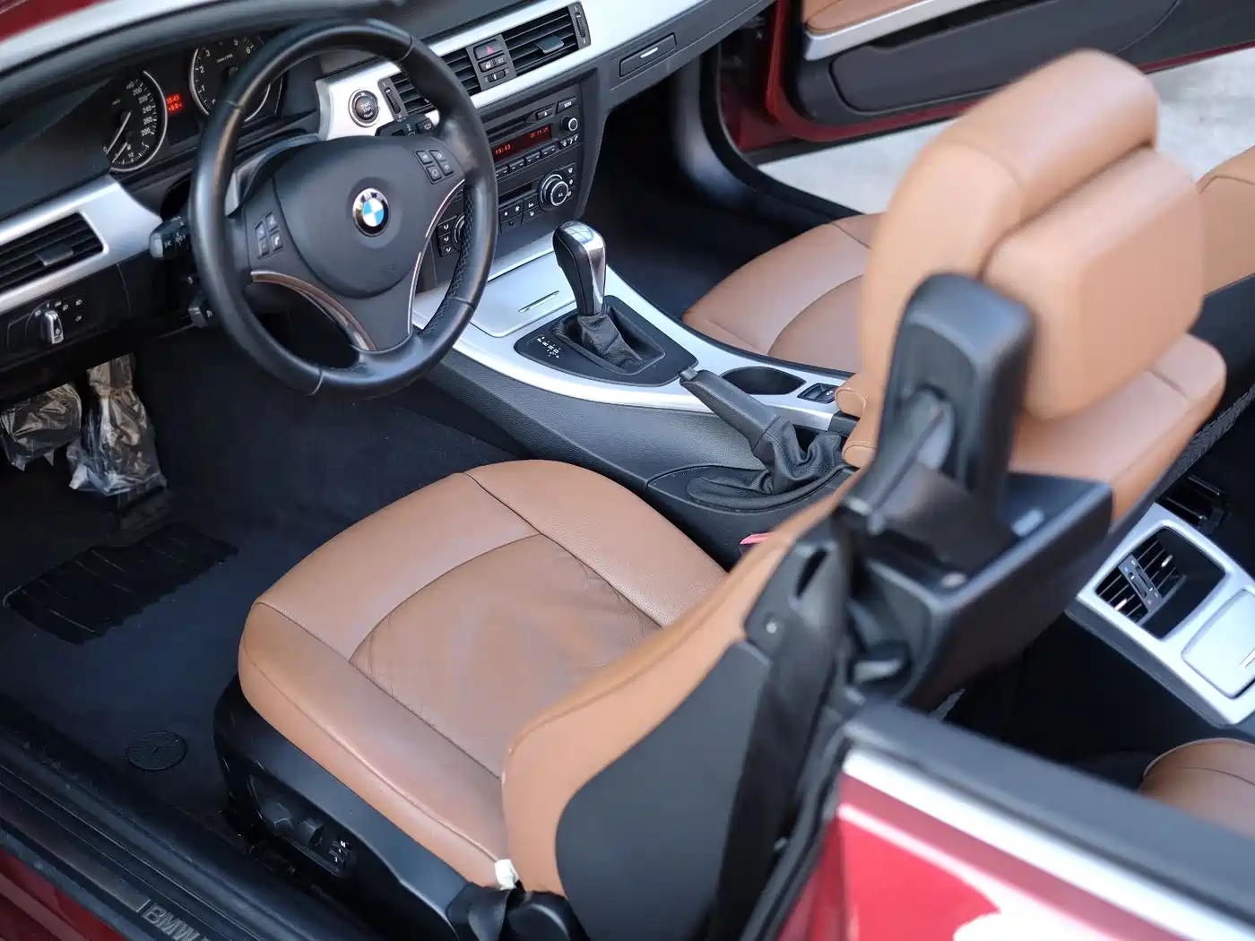 BMW 3 Series (Import) 2011 325i Convertible Coupe фото 36