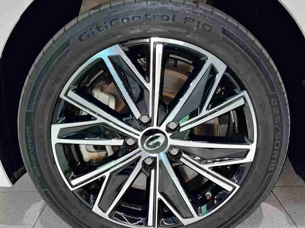 GAC Trumpchi Trumpchi E8 NEV 2024 150km PRO фото 24