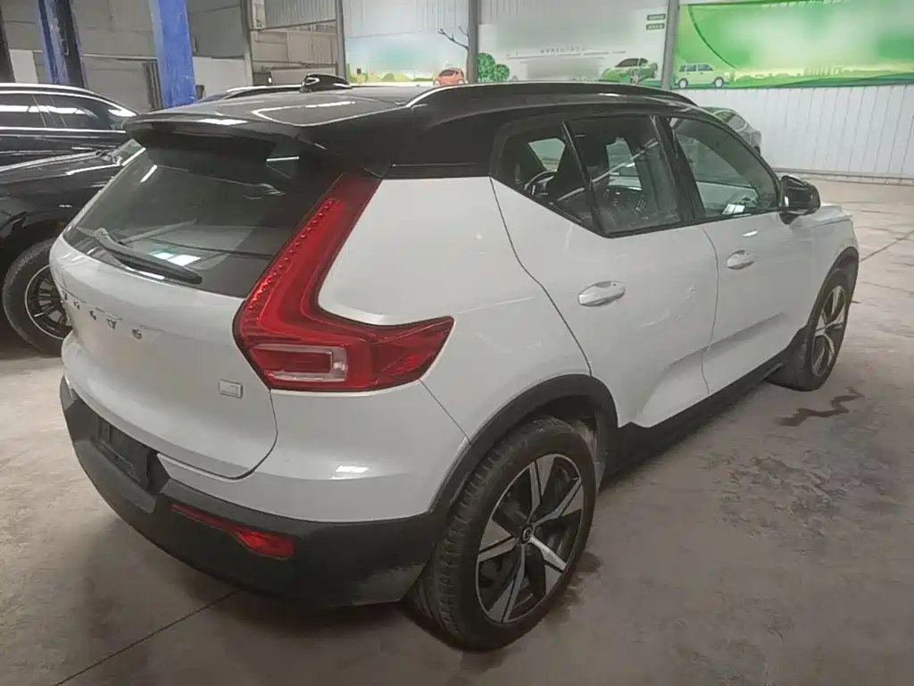 Volvo XC40 New Energy 2021 2021 P8 EV AWD Elegant Sport