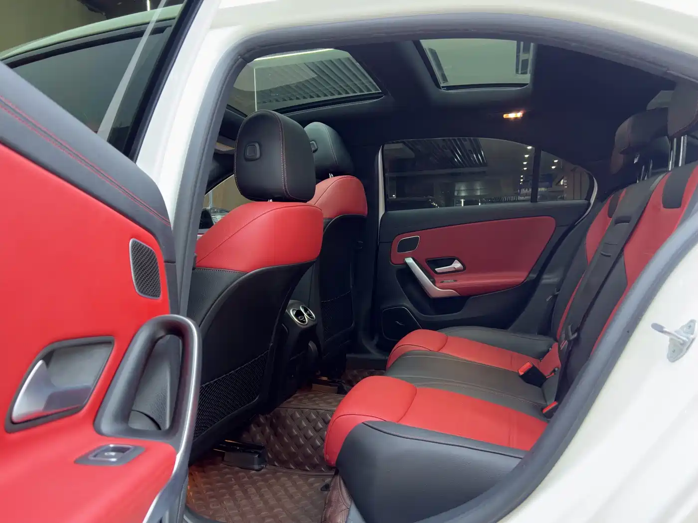 Mercedes-Benz A-Class AMG 2023 2022 AMG A 35 L 4MATIC