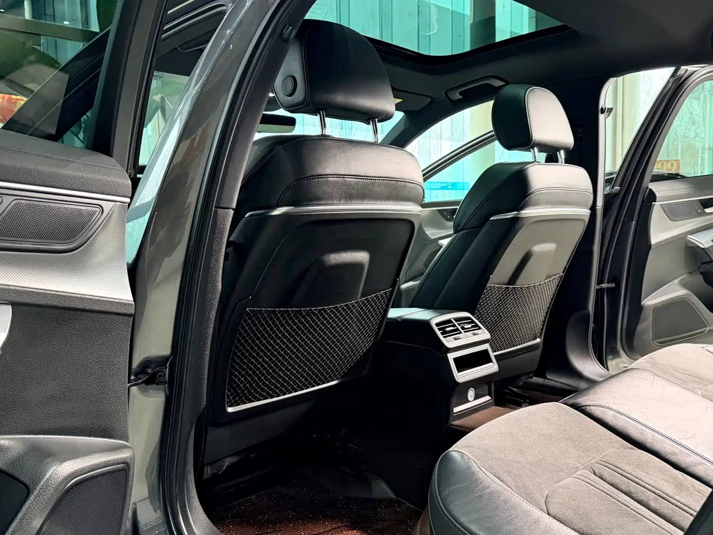 Audi A6L 2019 40 TFSI Luxury Dynamic фото 15
