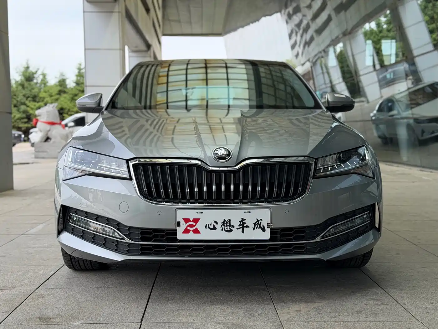 Škoda Superb 2019 Facelift TSI330 DSG Comfort фото 2
