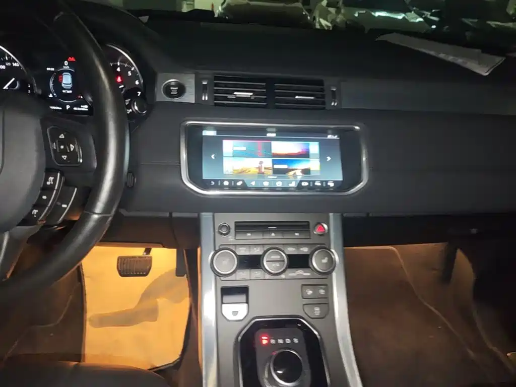 Land Rover Range Rover Evoque 2018 240PS SE Smart Edition фото 13