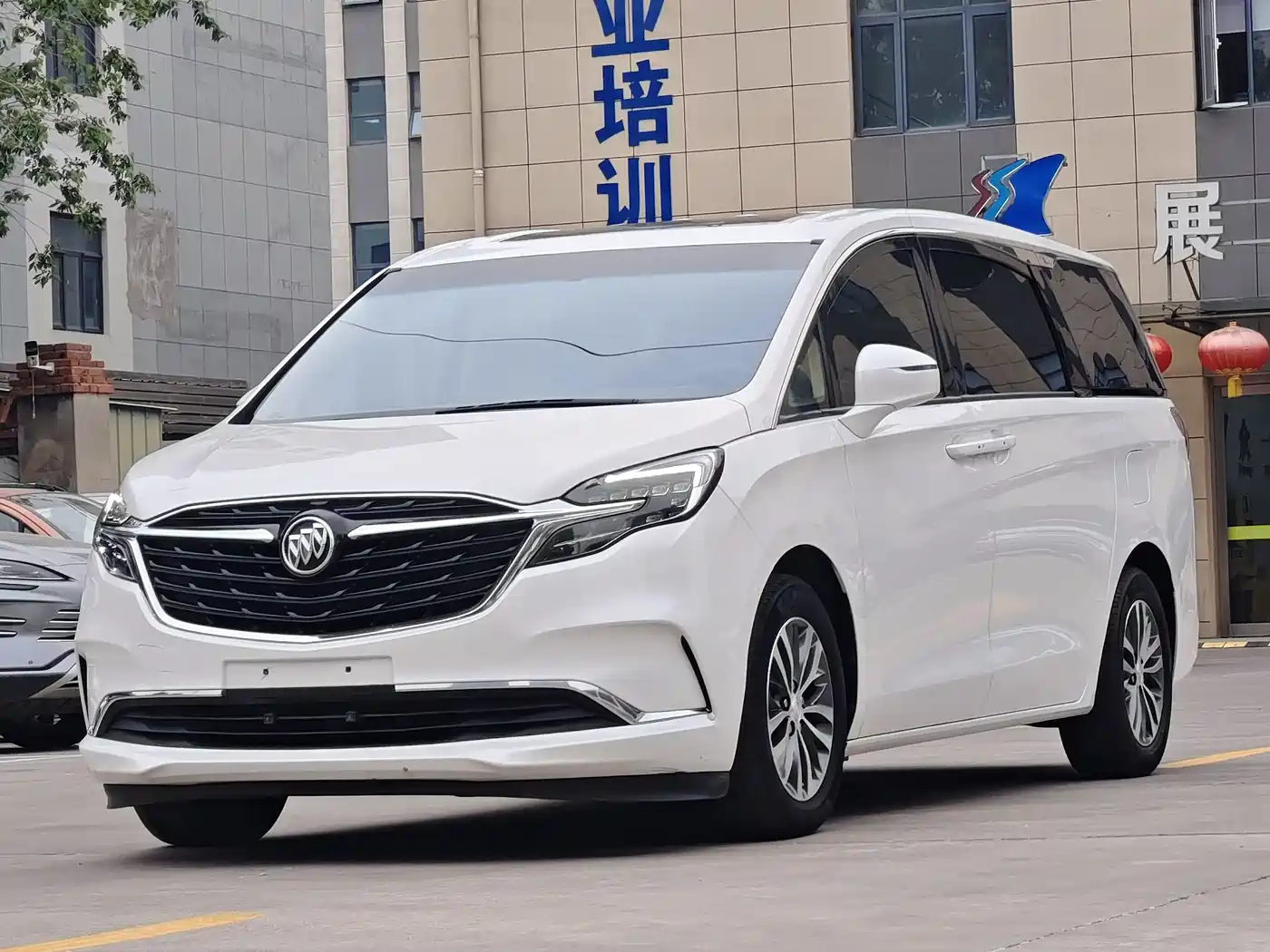 Buick GL8 2022 ES Landmark 653T Comfort