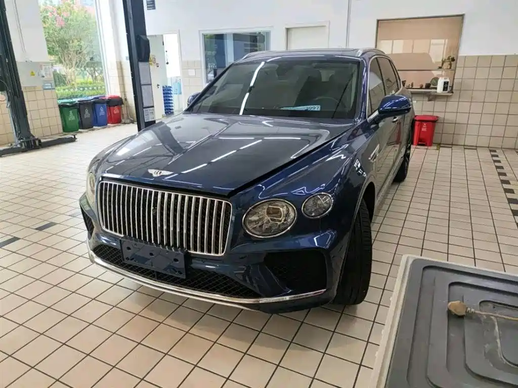 Bentley Bentayga 2025 2024 4.0T V8
