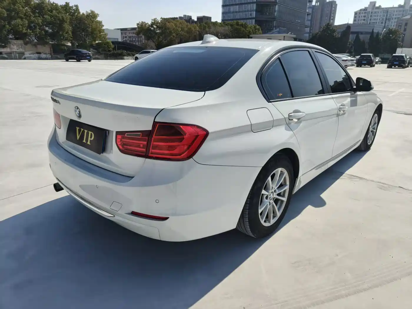 BMW 3 Series 2015 316i Sport Design Package фото 8