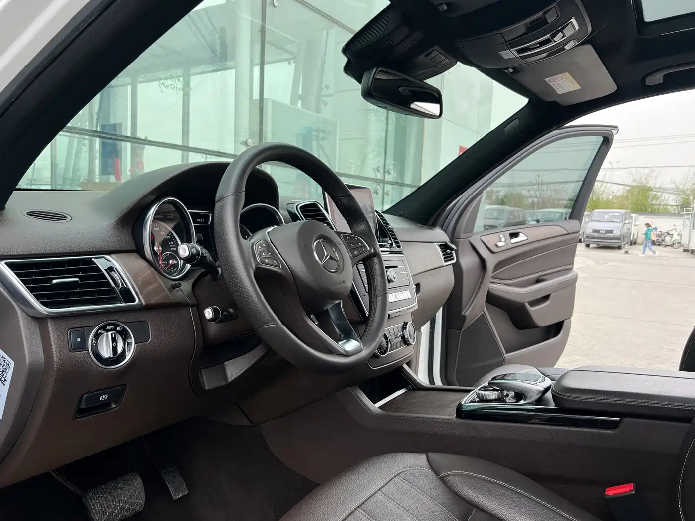 Mercedes-Benz GLE 2015 GLE 400 4MATIC фото 10