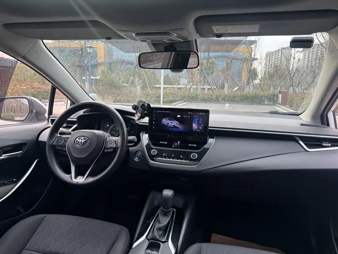 Toyota Corolla 2023 1.8L Smart Hybrid Dual Engine Elite Edition фото 12