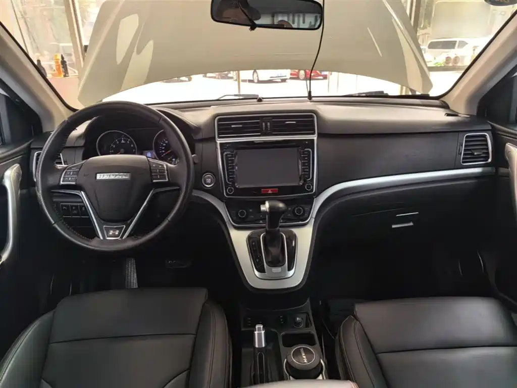 Haval H6 2015 Sport 1.5T Automatic 2WD Luxury фото 10