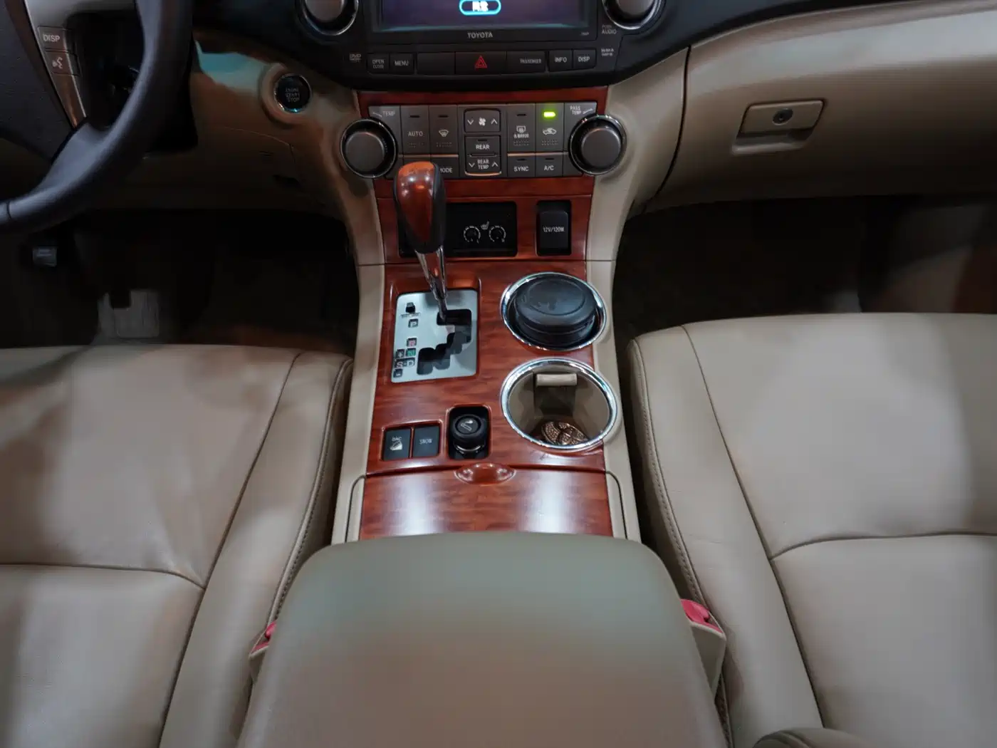 Toyota Highlander 2010 2009 3.5L 4WD 7-seater Premium Edition