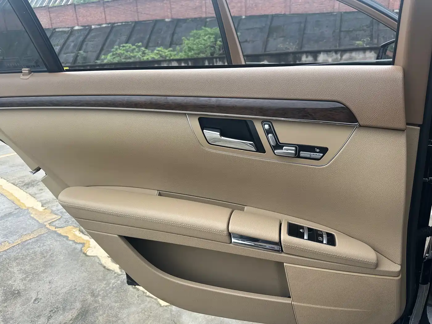 Mercedes-Benz S-Class 2012 S 300 L Business Grand Edition фото 17