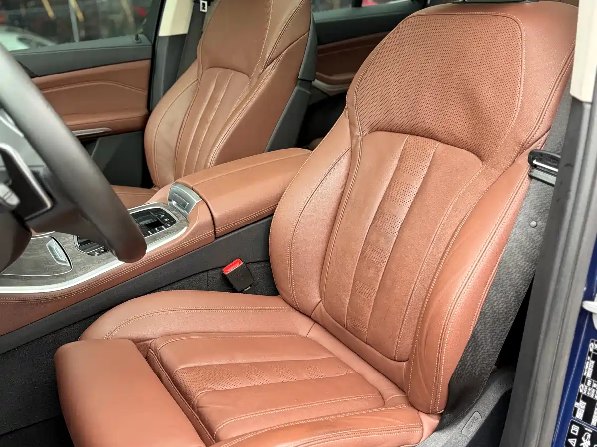 BMW X5 (Import) 2019 xDrive40i Exclusive M Sport Package фото 18
