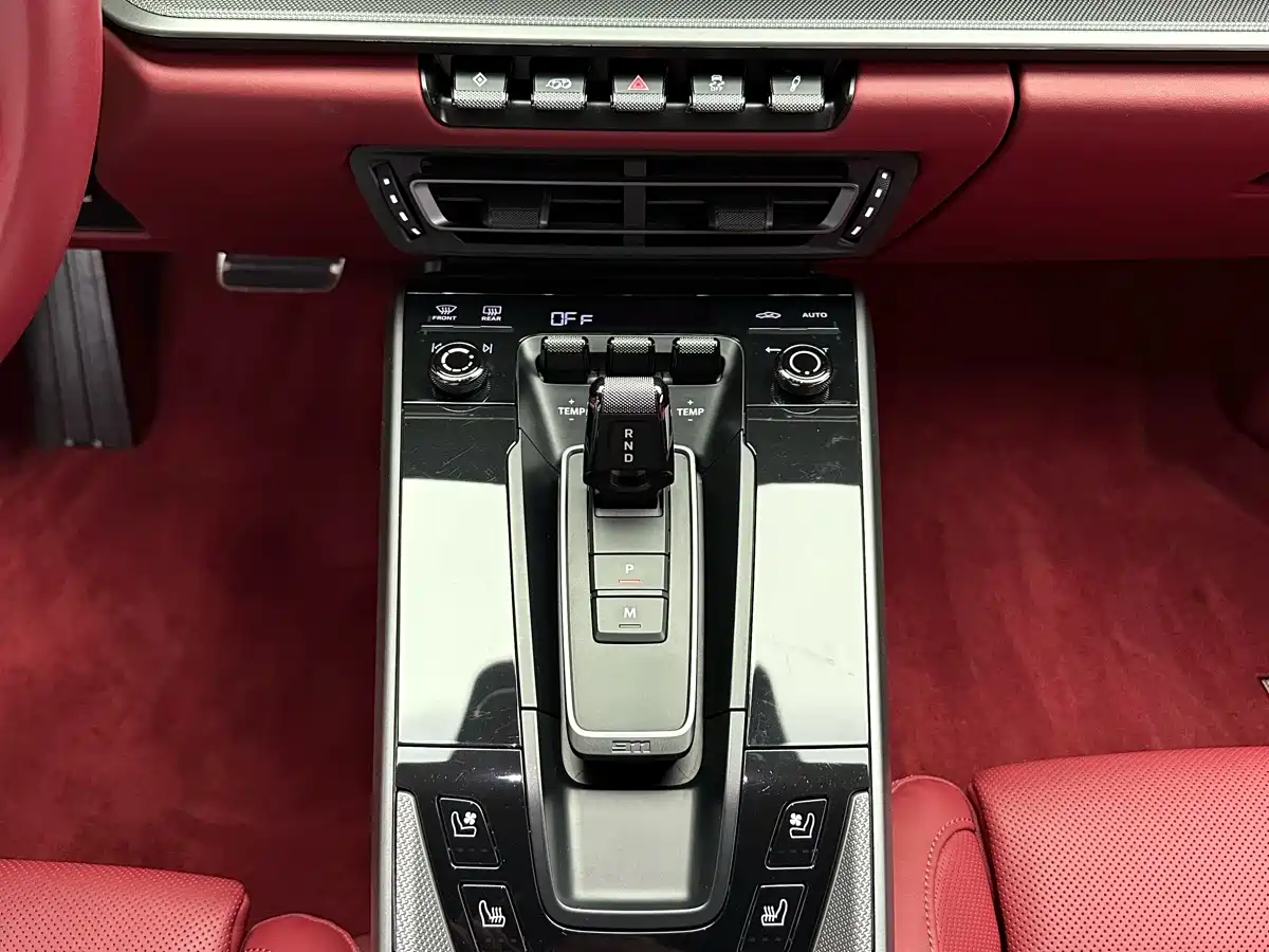 Porsche 911 2023 Carrera 3.0T фото 18