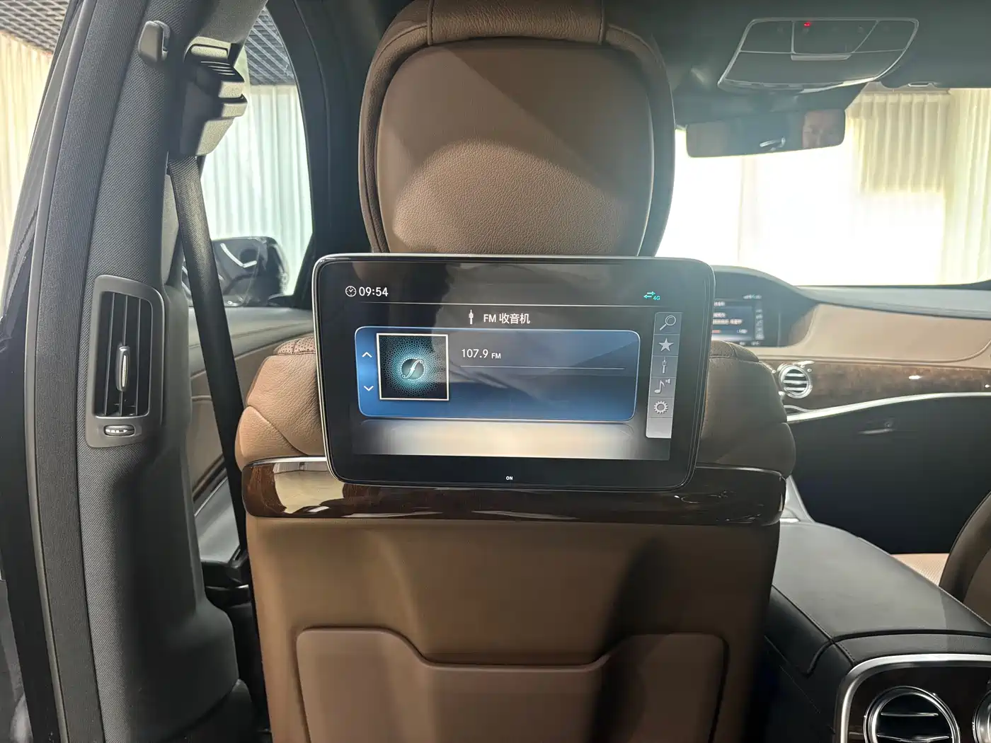 Mercedes-Benz S-Class 2019 S 350 L Luxury фото 14