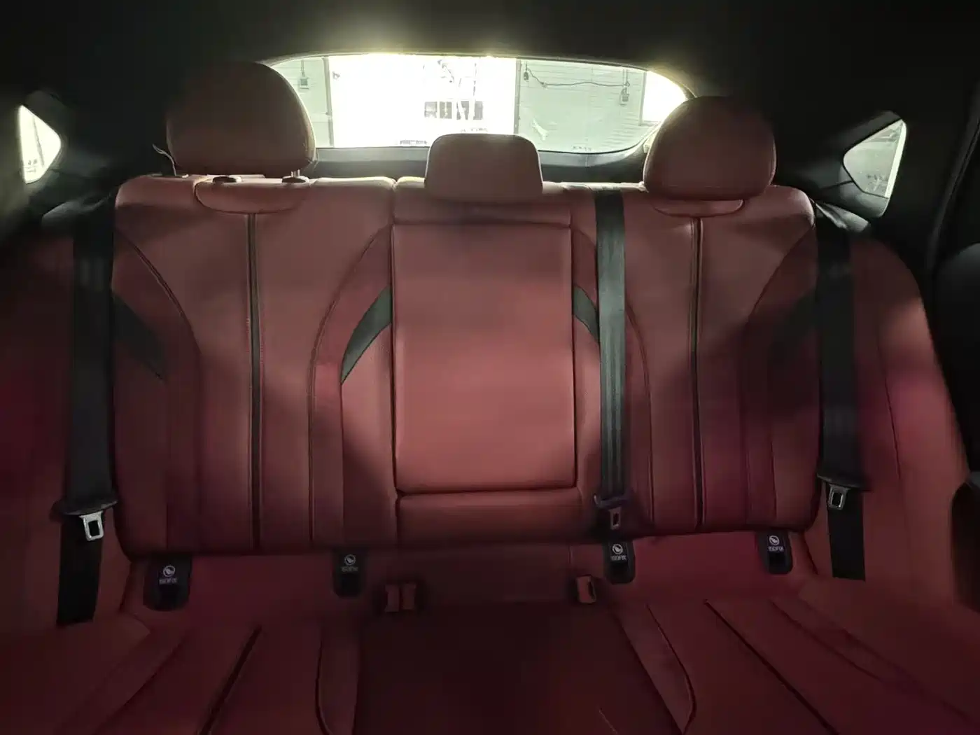 Hongqi H6 2025 Model 2.0T 2 Million Units Commemorative Edition фото 15