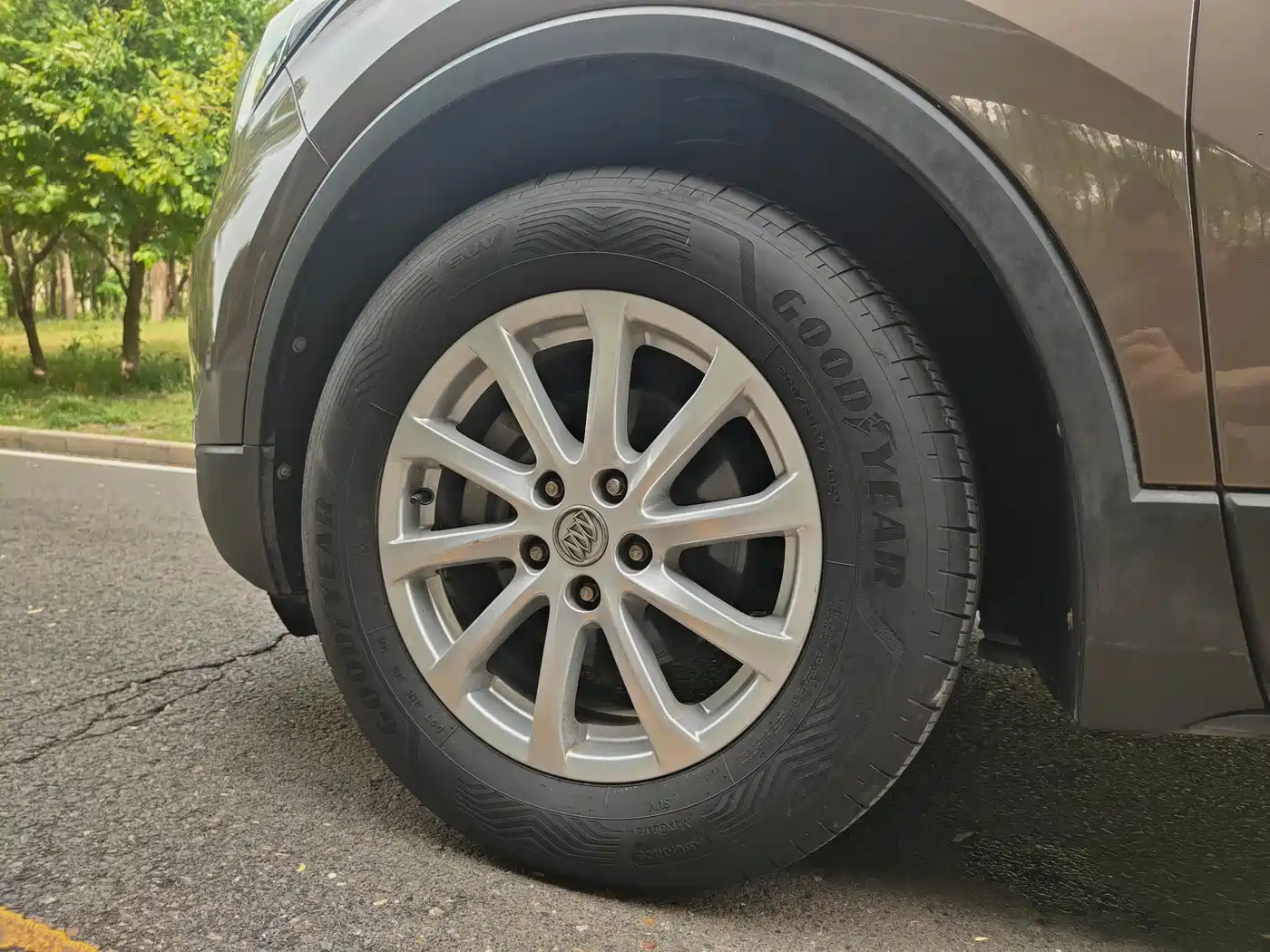 Buick Envision Plus 2016 20T 2WD Leading фото 11