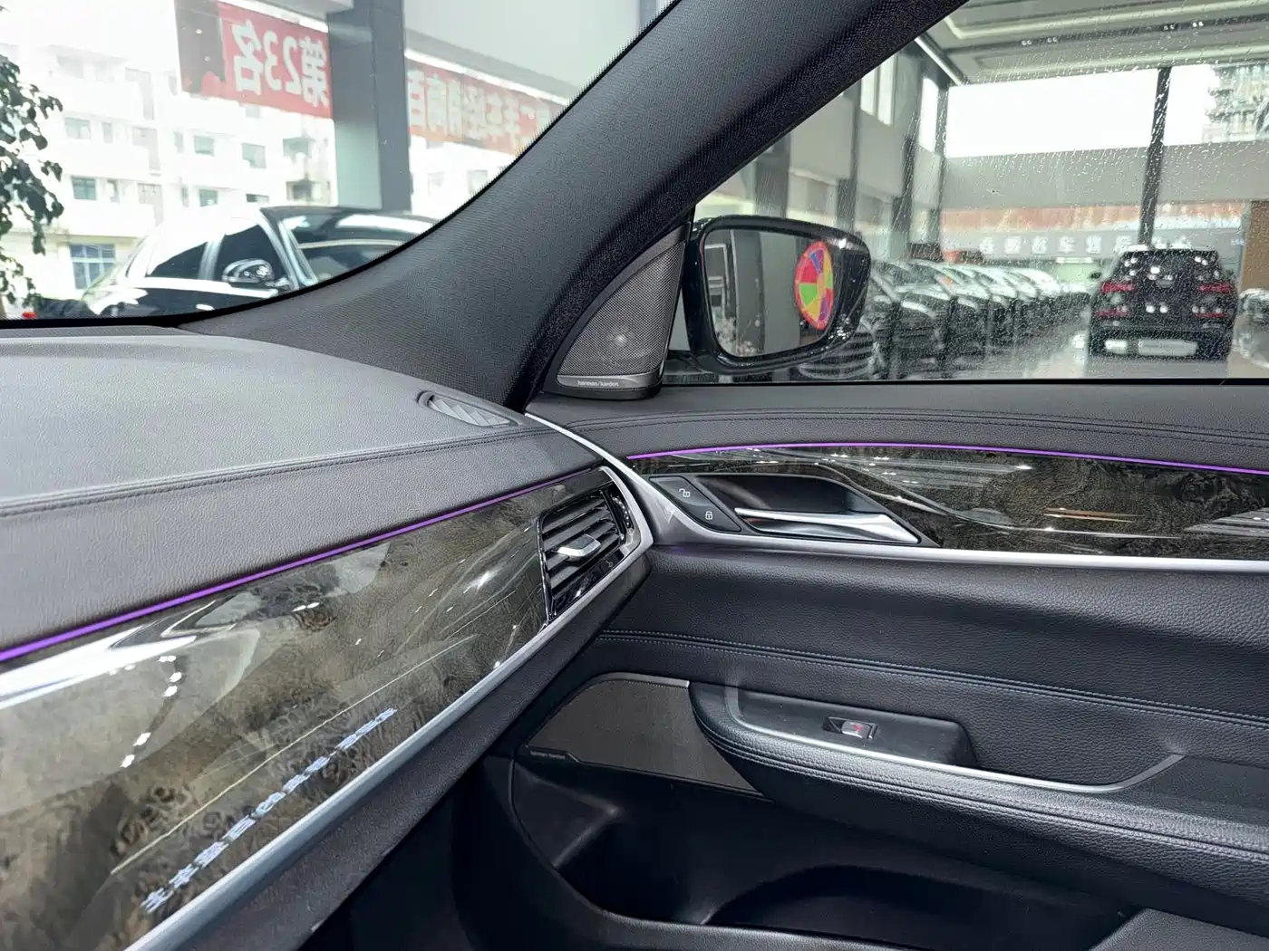BMW 6 Series GT 2020 630i M Sport Package фото 5
