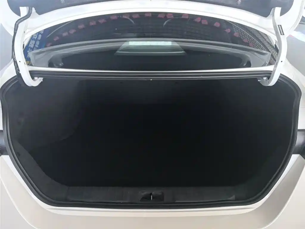 Photo 19 - Nissan Sylphy