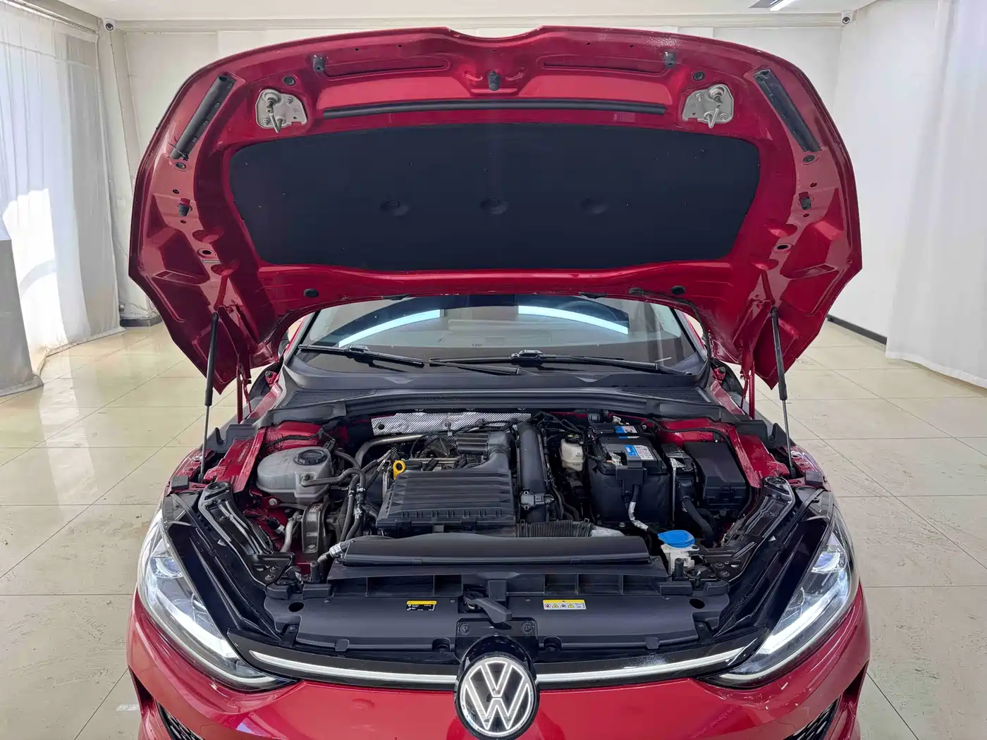 Фото 19 - Volkswagen Lamando