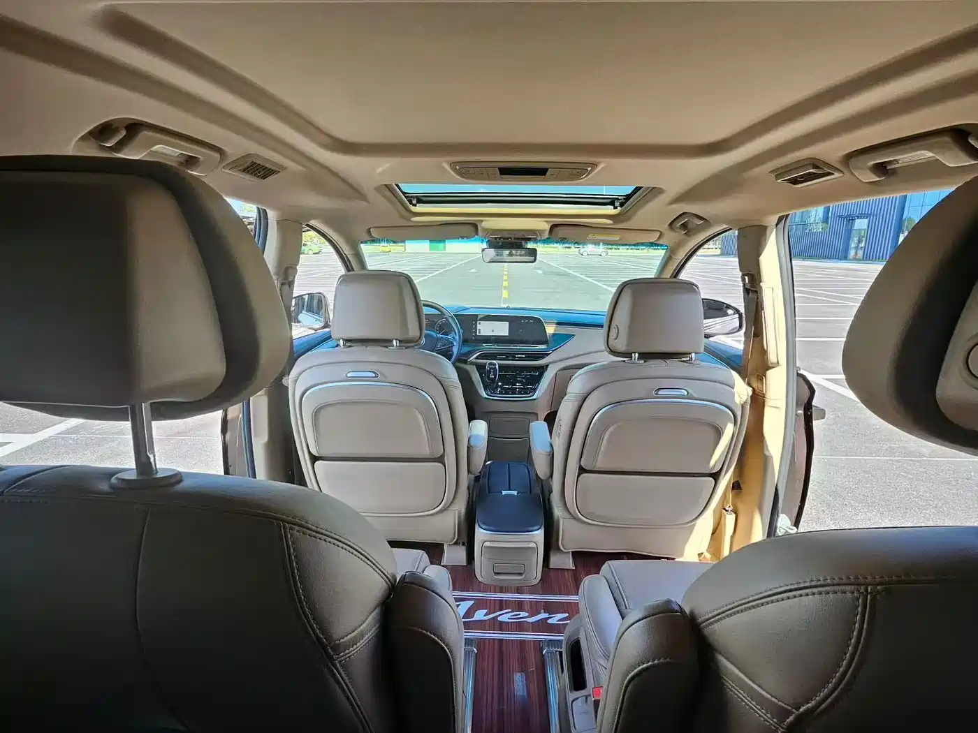 Buick GL8 2021 ES Landlord 653T Premium фото 8