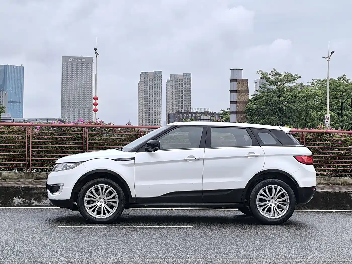 Landwind X7 2016 2015 2.0T Panorama Premium