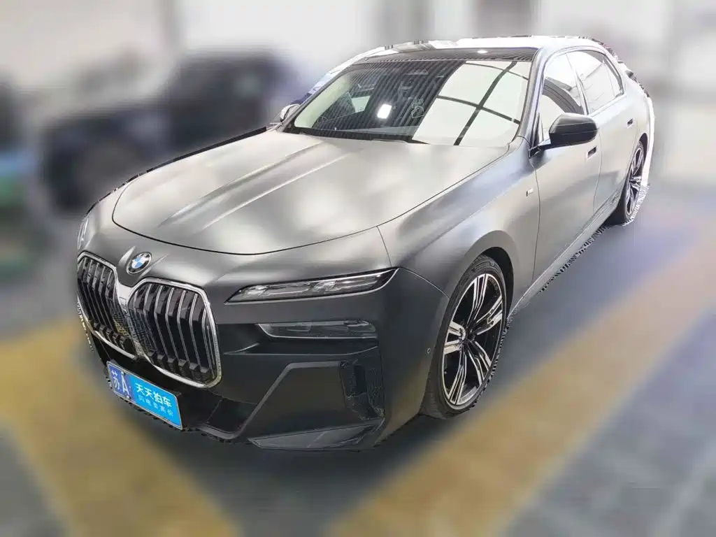 BMW 7 Series 2023 Model 740Li Leading M Sport Package