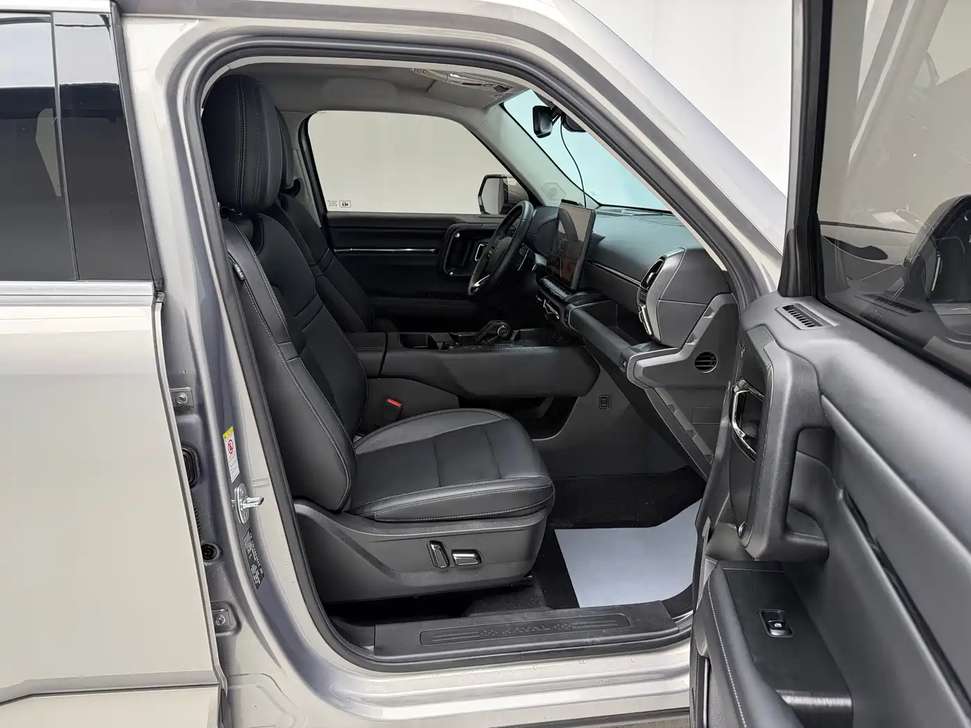 Haval Da Gou 2nd Gen 2023 2.0T AWD Wild Adventure Plus фото 11