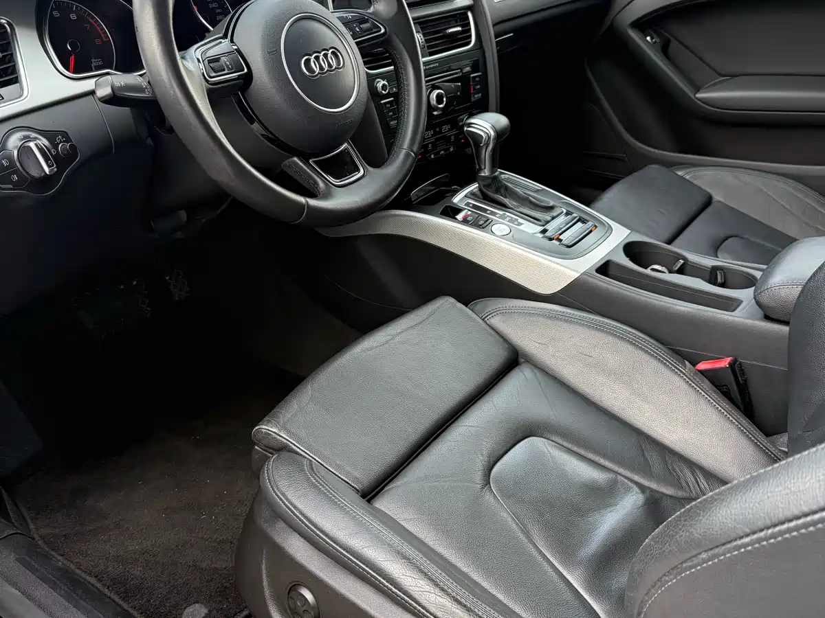 Фото 7 - Audi A5 (Import)