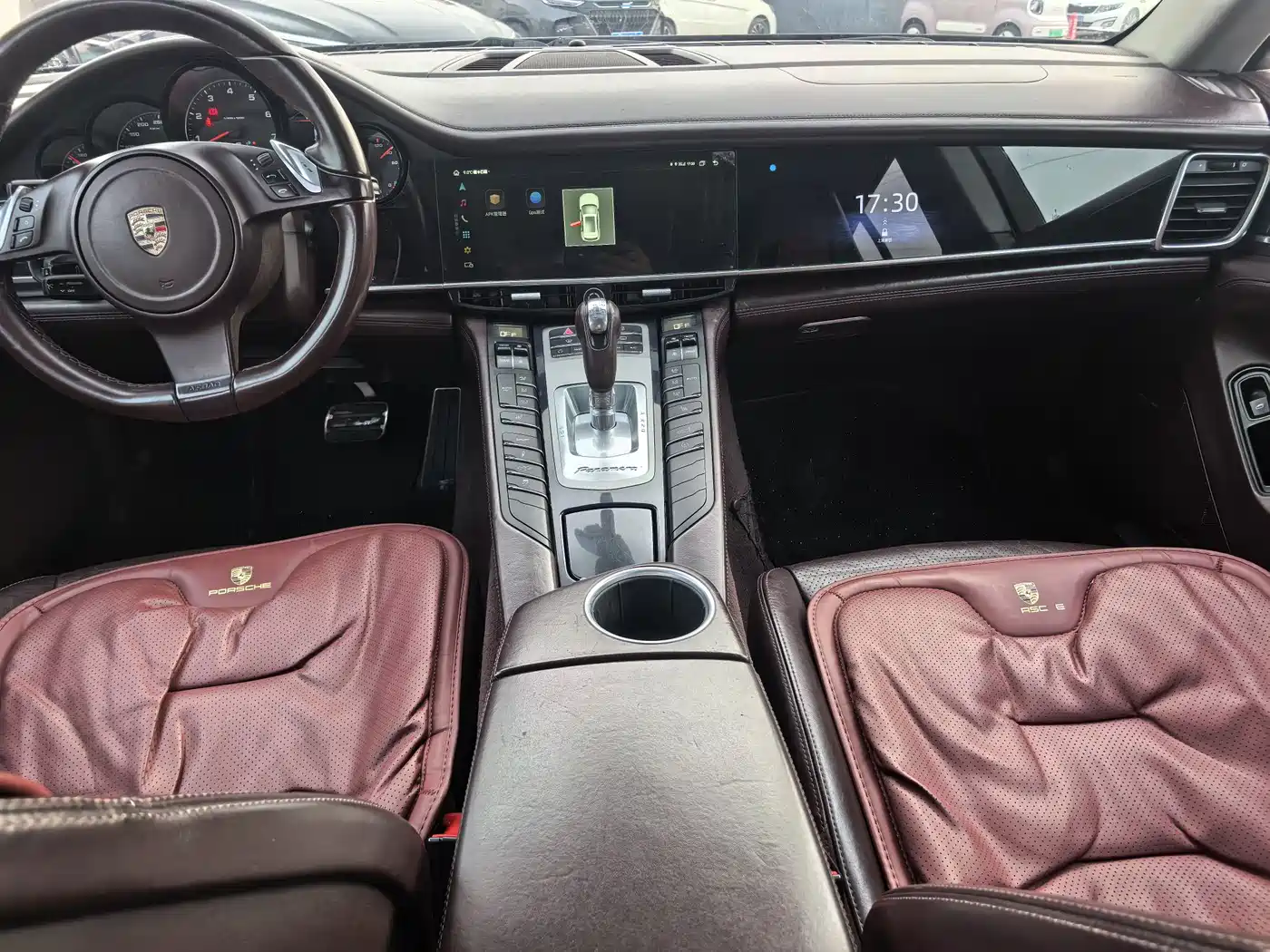 Porsche Panamera 2010 Panamera 3.6L фото 3